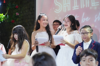 Hướng Dẫn Con Bạn Bước Chân Vững Vàng Trong Thế Giới Kỹ Năng Giao Tiếp và Thuyết Trình